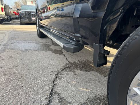 New 2025 Ford F150 Lariat w/ Equipment Group 501A Mid image 16