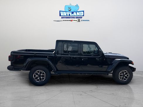 New 2026 Jeep Gladiator Mojave AWD/4WD image 11