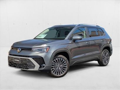 New 2025 Volkswagen Taos SE