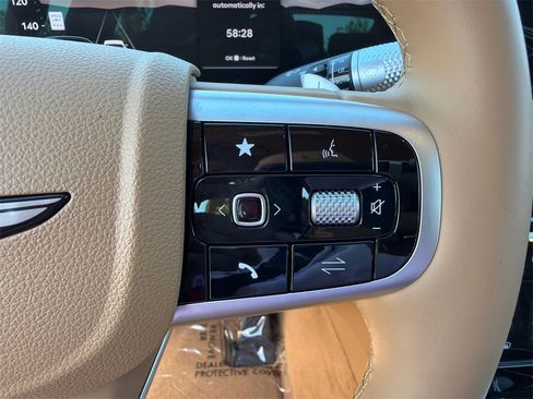 Used 2025 Genesis G80 2.5T image 25