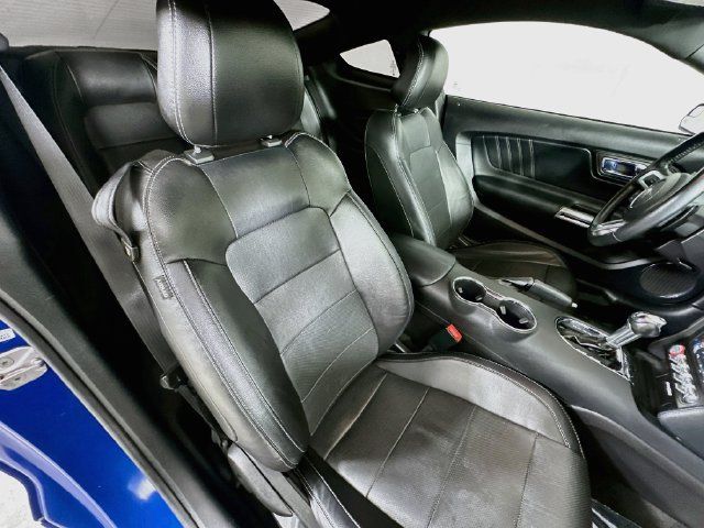 Used 2017 Ford Mustang Premium RWD image 27