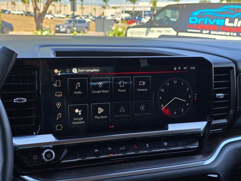 Used 2025 GMC Sierra 1500 SLT image 38