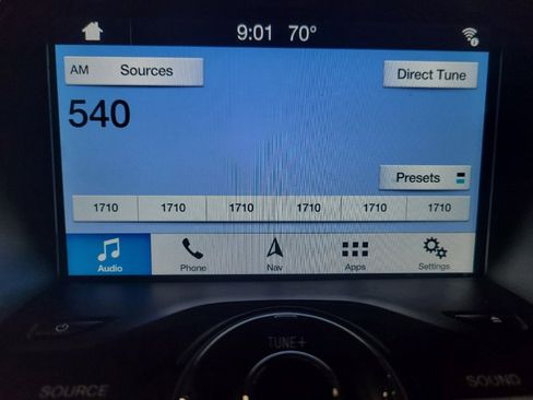 Used 2017 Ford Escape Titanium AWD/4WD image 25