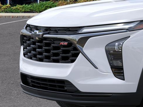 New 2026 Chevrolet Trax RS w/ Driver Confidence Package image 13