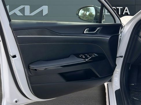 New 2026 Kia K5 GT-Line image 10