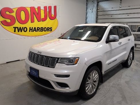 Used 2017 Jeep Grand Cherokee Summit image 1