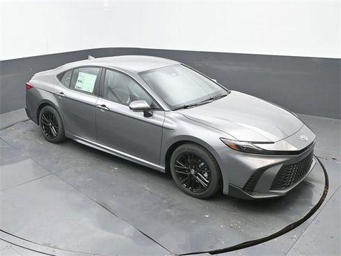 New 2026 Toyota Camry SE image 27