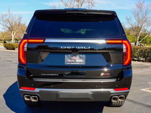 New 2026 GMC Yukon XL Denali AWD/4WD image 8