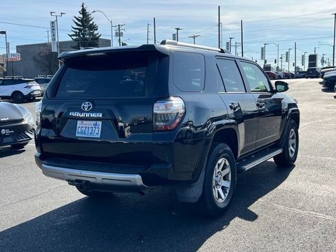 Used 2016 Toyota 4Runner Limited image 7