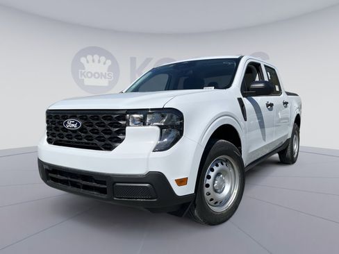 New 2026 Ford Maverick XL AWD/4WD image 1