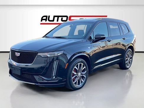 Used 2024 Cadillac XT6 Sport AWD/4WD image 3