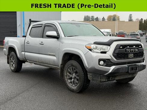 Certified 2021 Toyota Tacoma SR5 image 1
