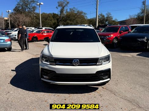Used 2021 Volkswagen Tiguan SE FWD image 12