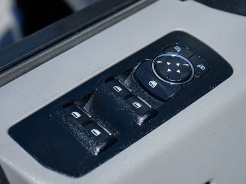 Used 2019 Ford F150 XL w/ Equipment Group 101A Mid AWD/4WD image 17