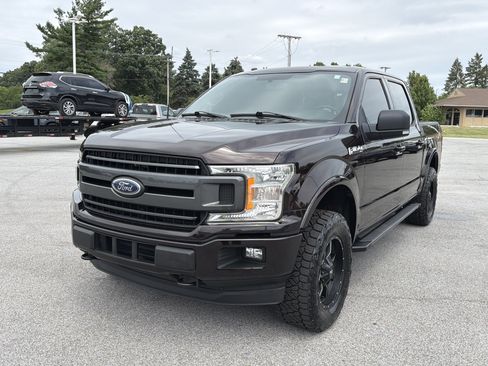 Used 2018 Ford F150 XLT w/ Equipment Group 302A Luxury AWD/4WD image 8
