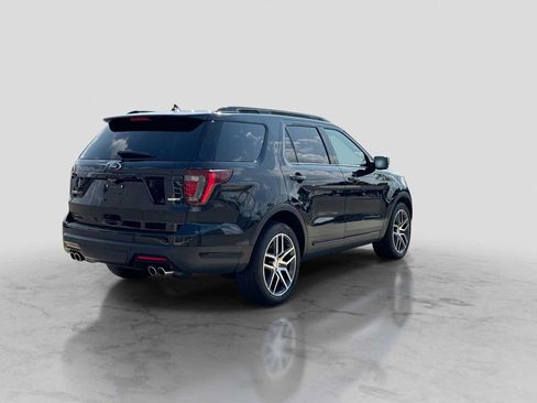 Used 2018 Ford Explorer Sport AWD/4WD image 6