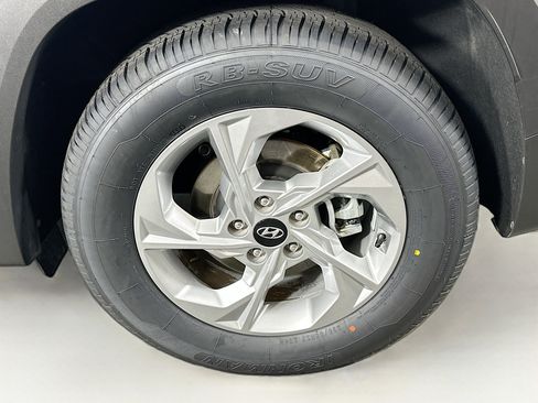 Used 2024 Hyundai Tucson SEL FWD image 11