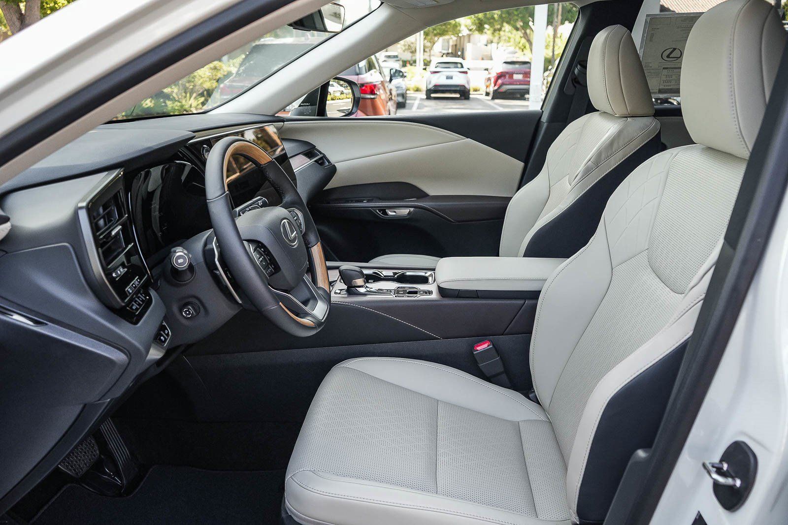 New 2026 Lexus RX 350 Premium Plus w/ Accessory Package (K3) FWD image 17