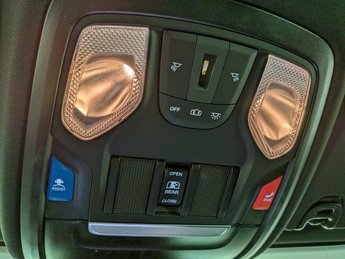 New 2026 RAM 2500 Warlock AWD/4WD image 26