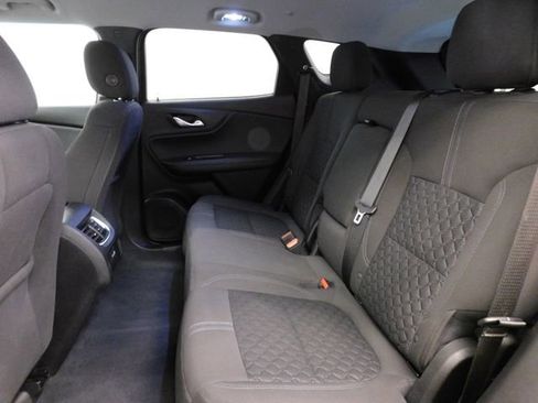 Used 2022 Chevrolet Blazer LT image 17