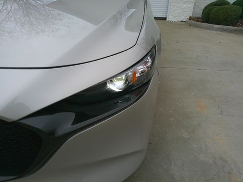 Used 2024 MAZDA MAZDA3 s image 7