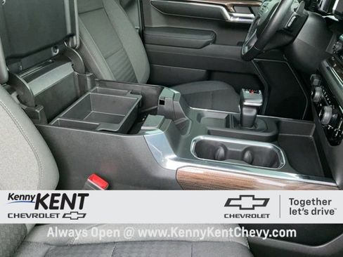 Used 2023 Chevrolet Silverado 1500 RST w/ Redline Edition image 19