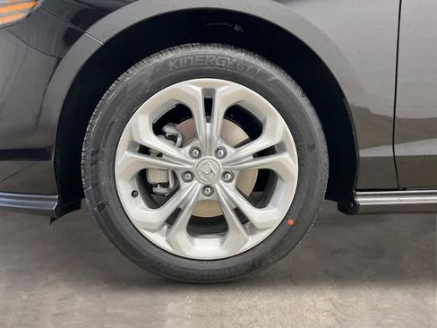 New 2025 Honda Accord LX image 10