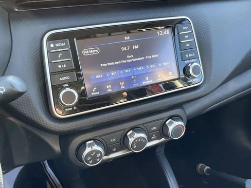 Certified 2025 Nissan Kicks Play S image 45