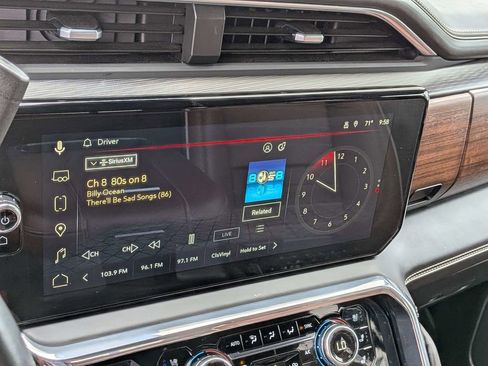 Used 2025 GMC Sierra 2500 Denali Ultimate image 20