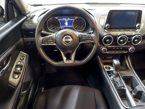 Used 2024 Nissan Sentra SV image 16