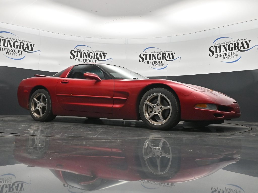 Used 2004 Chevrolet Corvette Coupe w/ Roof Package RWD image 26
