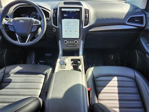 Used 2023 Ford Edge SEL w/ Convenience Package image 13