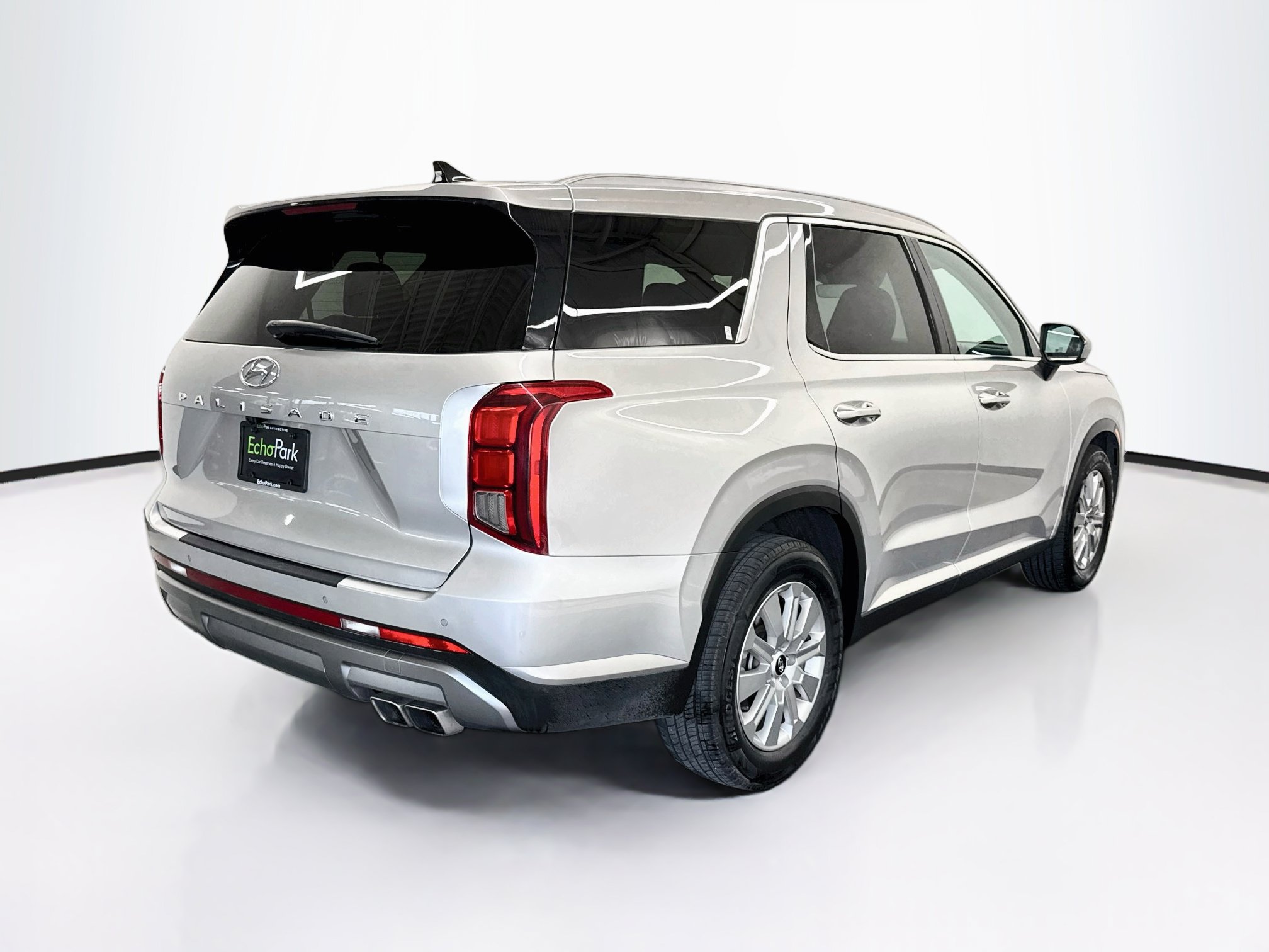 Used 2025 Hyundai Palisade SEL FWD image 9