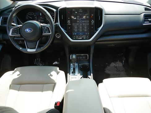 Used 2025 Subaru Ascent Premium AWD/4WD image 10
