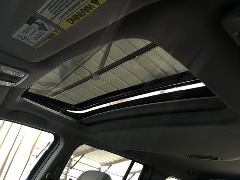 Used 2015 Honda Pilot EX-L image 12