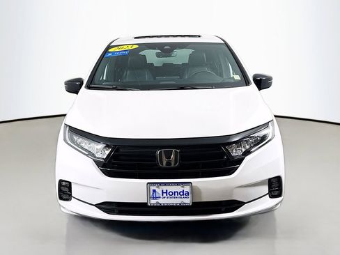 Certified 2023 Honda Odyssey Sport image 2