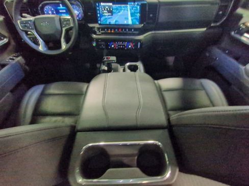 Used 2025 Chevrolet Silverado 1500 RST image 27