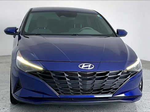 Used 2021 Hyundai Elantra SEL image 6