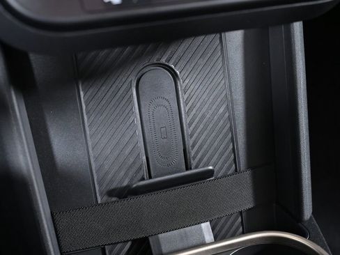 Used 2025 MINI Cooper 2-Door Hardtop image 19