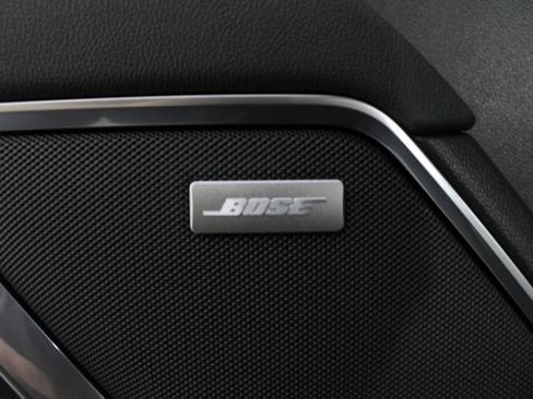 New 2026 GMC Sierra 1500 SLT image 17