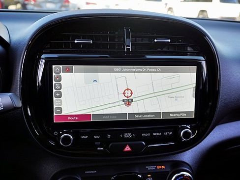 Used 2023 Kia Soul EX image 26