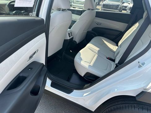 Certified 2025 Hyundai Tucson SEL AWD/4WD image 21