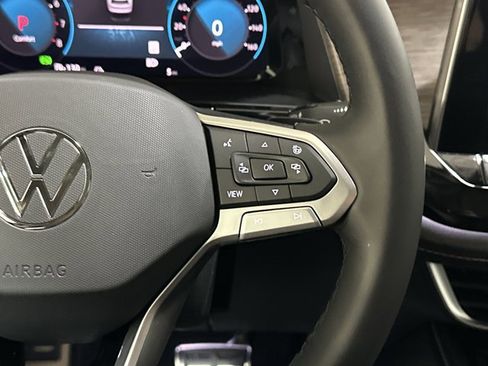 New 2026 Volkswagen Atlas SEL Premium R-Line AWD/4WD image 31