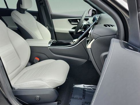 New 2026 Mercedes-Benz GLC 300 GLC 300 image 23