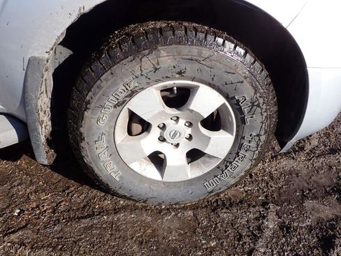 Used 2006 Nissan Pathfinder SE w/ (P01) Se Premium Pkg image 11