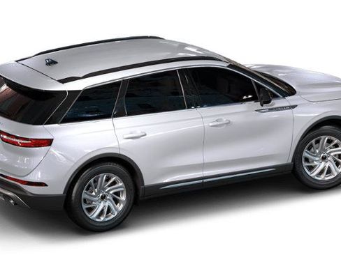 New 2026 Lincoln Corsair Premiere image 3