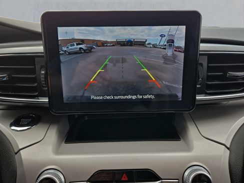 Used 2023 Ford Explorer XLT w/ Equipment Group 202A image 19