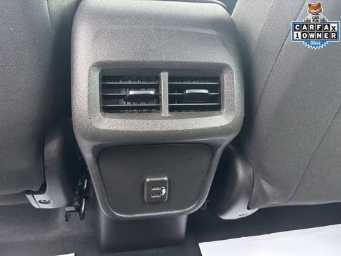 Used 2023 Chevrolet Equinox LS AWD/4WD image 31