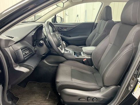 Used 2023 Subaru Outback Premium AWD/4WD image 19