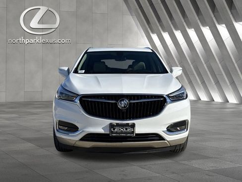 Used 2021 Buick Enclave Essence w/ Sound and Sites Package image 6